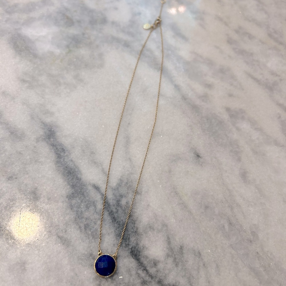 Stella and Dot necklace. Beautiful blue pendant on a dainty chain.